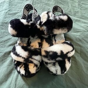 Fuzzy Ugg sandals